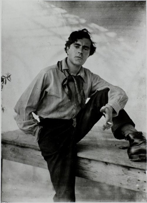 8. "Yotar yolong'och" ("Nu Couche"), Amedeo Мodilyani (Amedeo Modigliani)