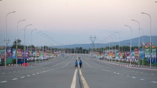 Shahar million kishilik aholiga mo’ljallangan, lekin bo’sh