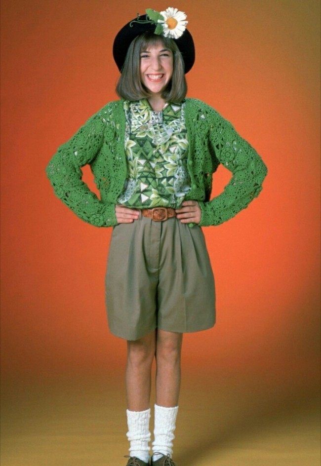 1970-chilar: to'qilgan jiletlar, erkaklar kombinezonlari va yuzgagi to'nog'ichlar 