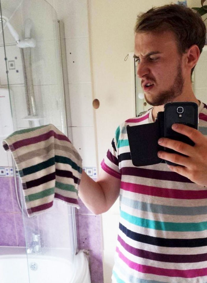 Bu sochiqni qayerdadir ko'rgandek bo'layapman