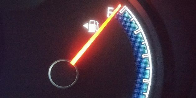 11. Avtomobillardagi asbob ko’rsatgichidagi qo’shimcha belgi