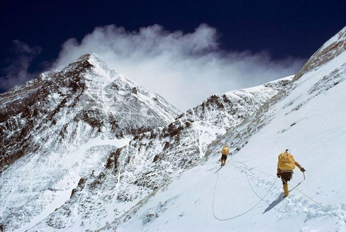 Everest yolg’iz va faqat tanlangan insonlar uni zabt eta oladi deb o’ylaysizmi?