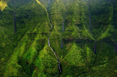 8. Pukauku sharsharasi, Gavayi orollari, AQSH - 840 m