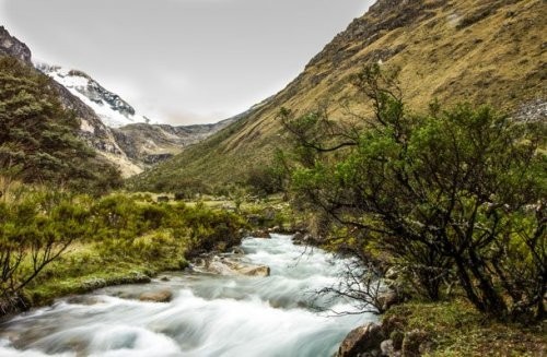 3. Tres-Ermanos sharsharasi, Peru - 914 m
