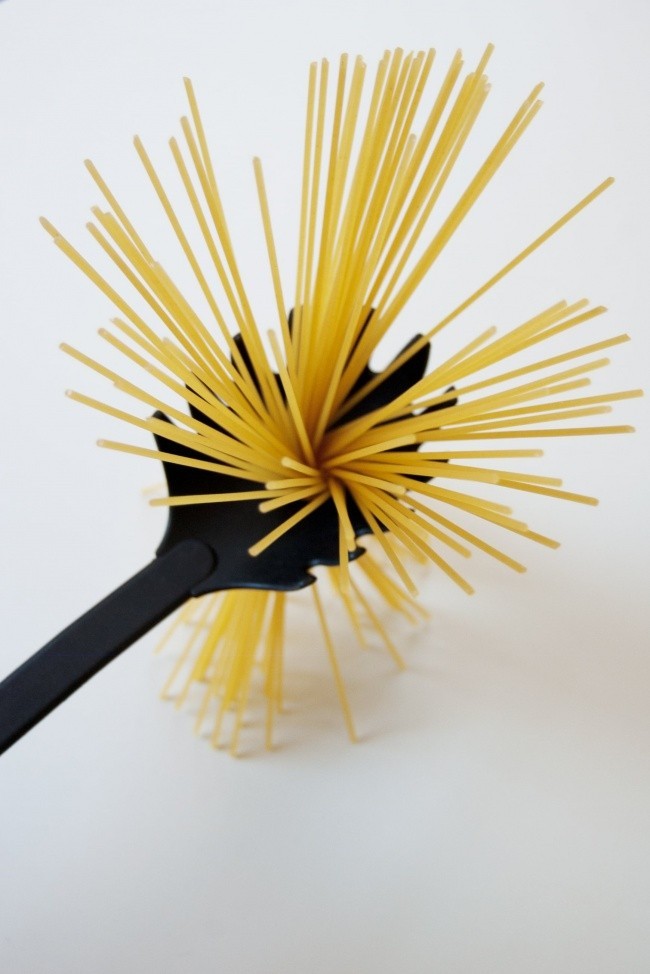 Spagetti qoshig’idagi teshikning vazifasi