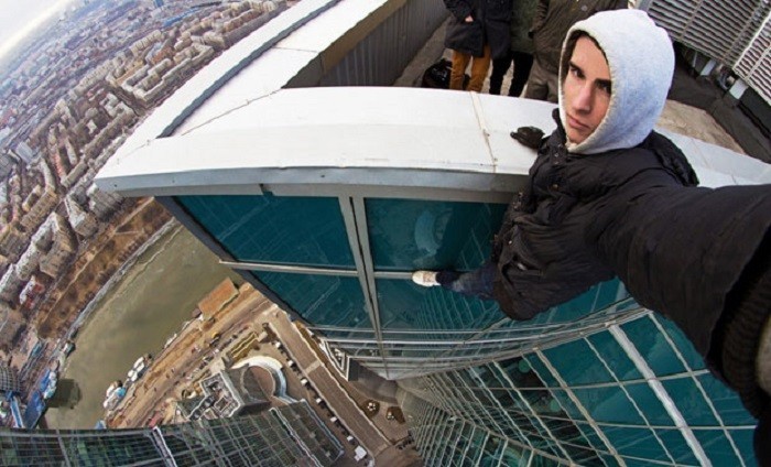 Moskva osmono‘par binolaridan biridagi selfi
