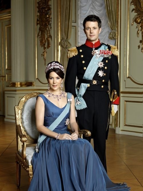 Daniya taxt vorisi Frederik va malika Meri