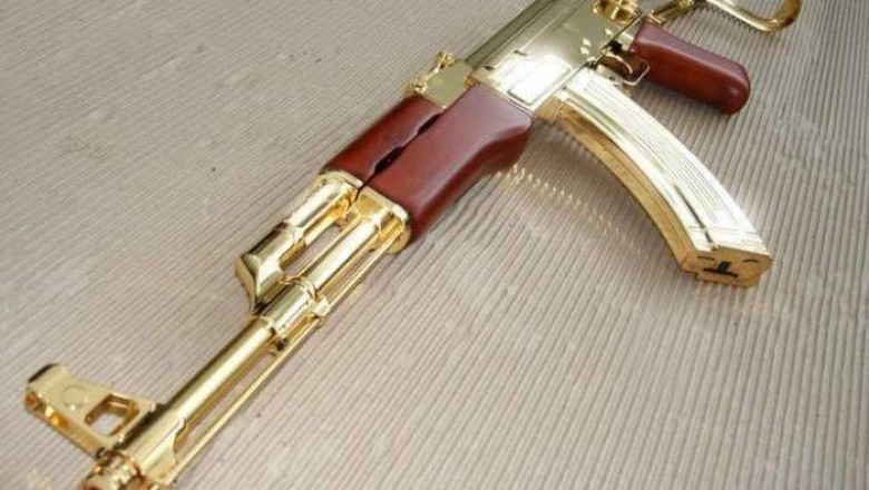 Toza tilladan yasalgan Saddam Xuseyn quroli