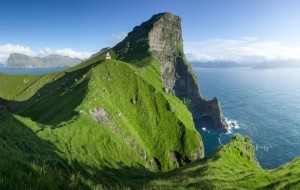 Shovqin-suron hayotdan charchaganlar uchun xilvatda joylashgan 15ta uy