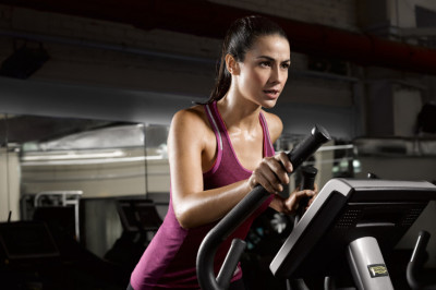 “Fitnes bilan shug‘ullanyapman, ammo hanuz ozganim yo‘q..!