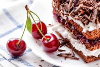 Shirinliklar dunyosiga sayohat: turli xil mamlakatlarining mashxur desertlari