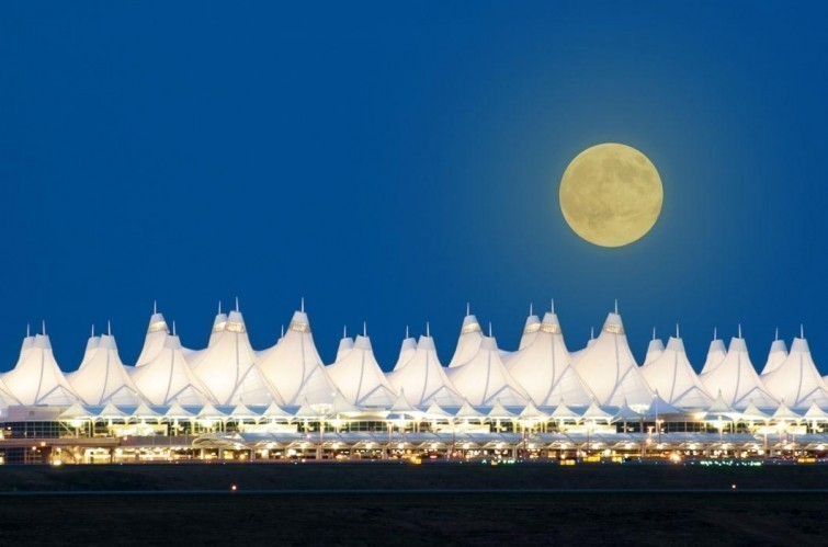 Denver xalqaro aeroporti, Kolorado, AQSh