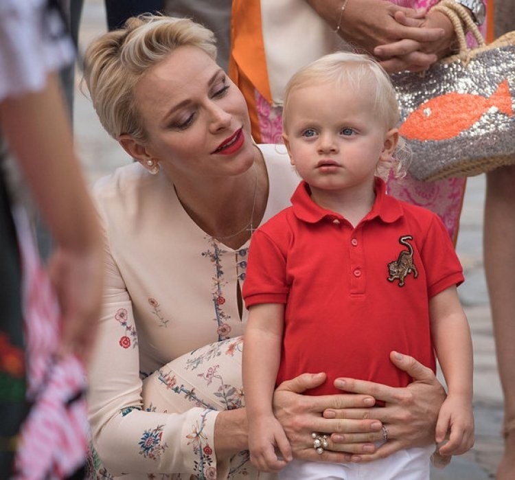 Jak Onore Renye Grimaldi/2,5 yosh