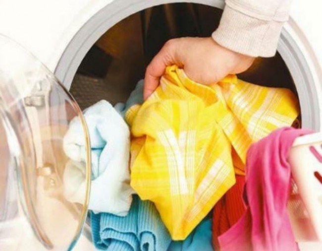 Rangli buyumlarni yorqin qilish