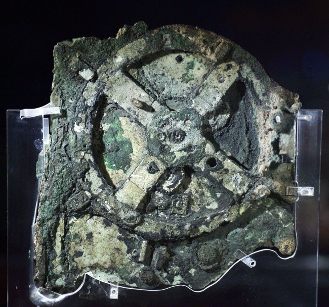 Antikiter mexanizmi, er.av. 100 yil