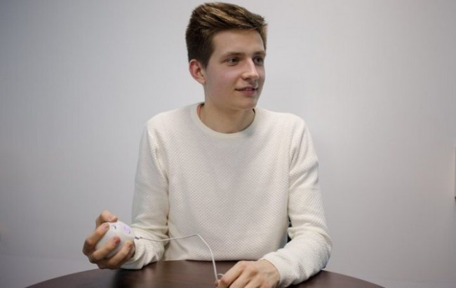 Qoyilmaqom quvvatlantirish moslamasi muskullar kuchidan ishlaydi.