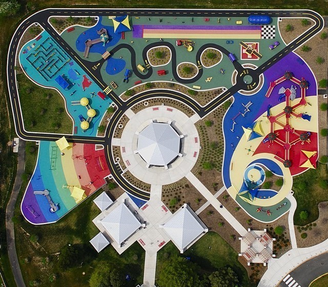 5. Clemyjontri bolalar o’yin maydonchasi