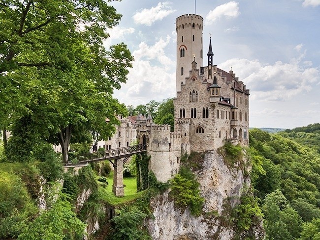 6. Lixtenshteyn qasri, Germaniya