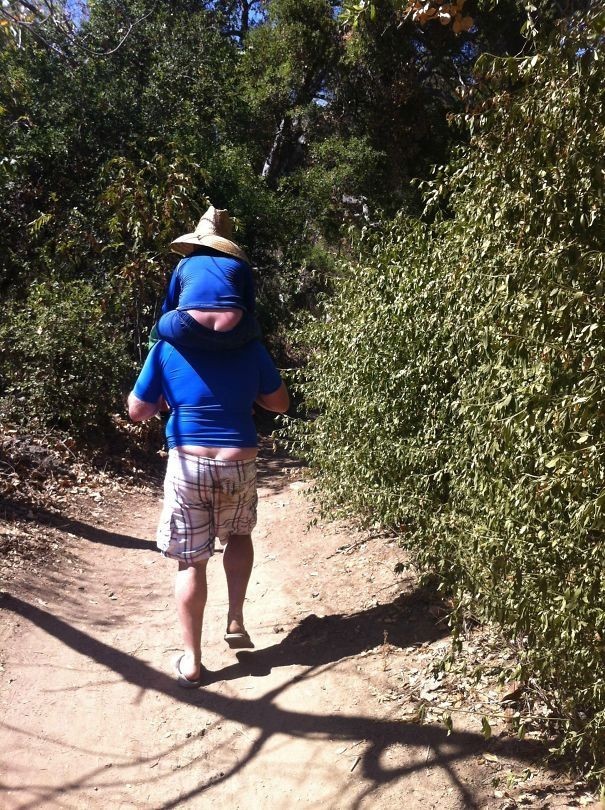 Nafaqat old tomondan… orqa tomondan ham bir xil!