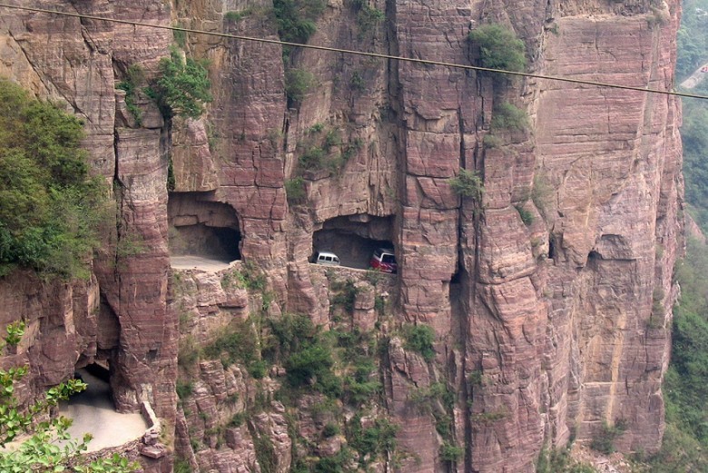 Guolyan tunneli, Hitoy