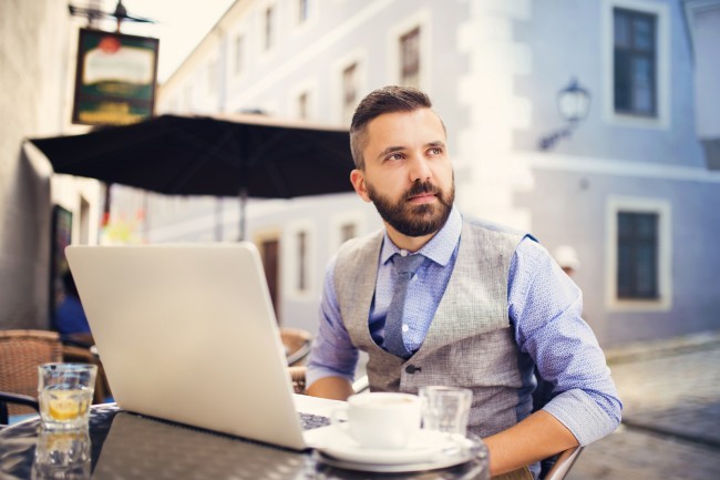 9. Bir joyda o’tirmang