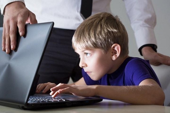 Internetdan foydalanganda bola uchun mutlaq taqiqlovlar
