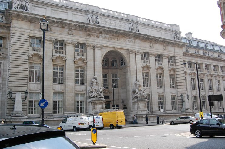 9.Imperatorlikka qarashli London kolledji