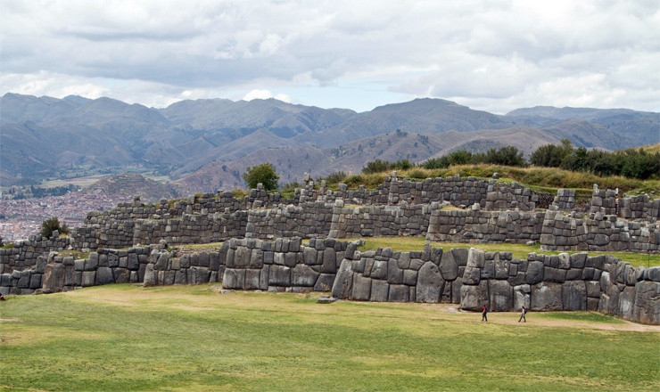 9. Saksayuaman