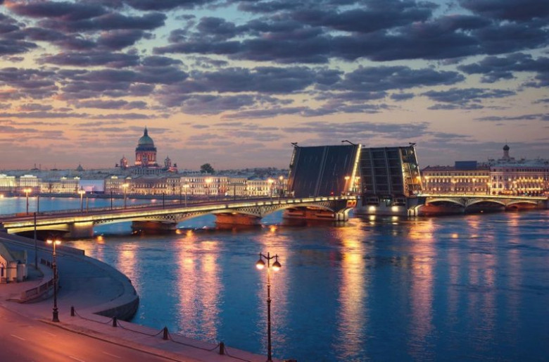 Sankt-Peterburg, Rossiya