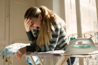 Kiyimlarni dazmolsiz tekislash