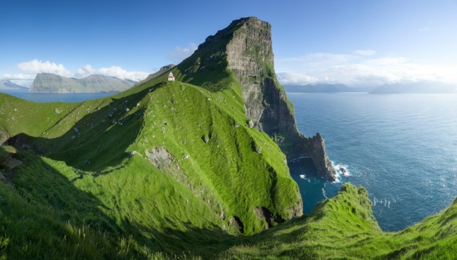 Shovqin-suron hayotdan charchaganlar uchun xilvatda joylashgan 15ta uy