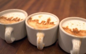 Qanday qilib uy sharoitida kofeda chizish mumkin?