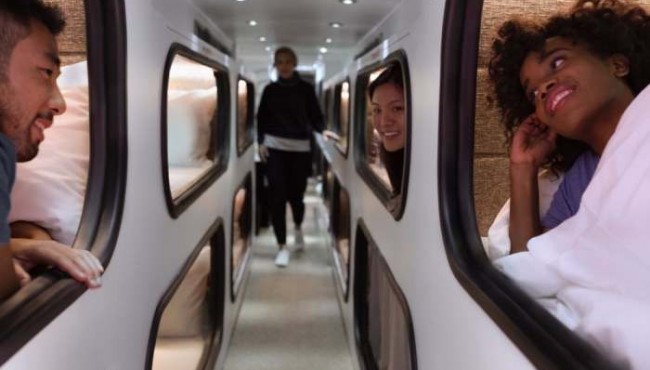 Hayrli tun, yo’lovchilar: Yo’lda uxlasa bo’ladigan avtobus