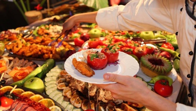 Dasturxoningiz ko’rkiga aylanuvchi 3 super salat!