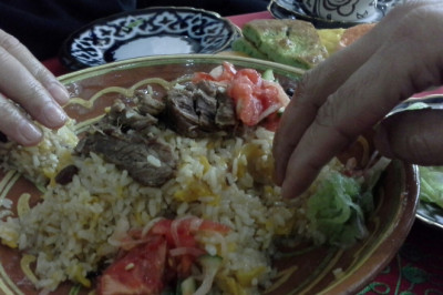 Nima uchun osh qo'lda yeyilishini bilasizmi?