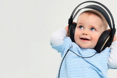 Musiqa terapiya: Bolakaylar uchun qanday musiqa tanlash kerak?
