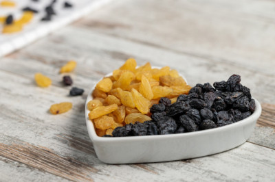 Mayiz tushkunlikdan halos etadi