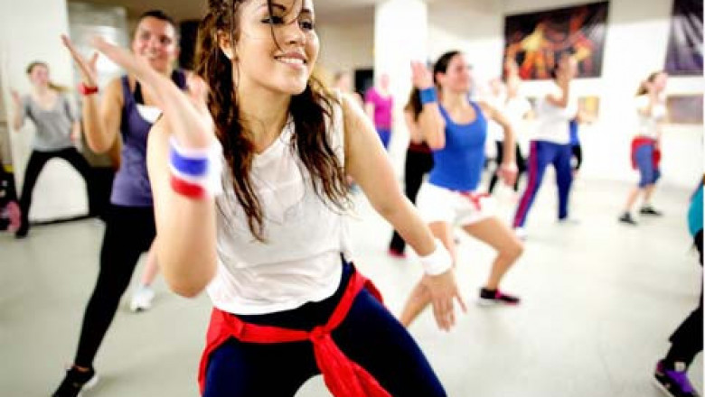 Tez vazn tashlashga imkon beruvchi Zumba haqida ma’lumotlar